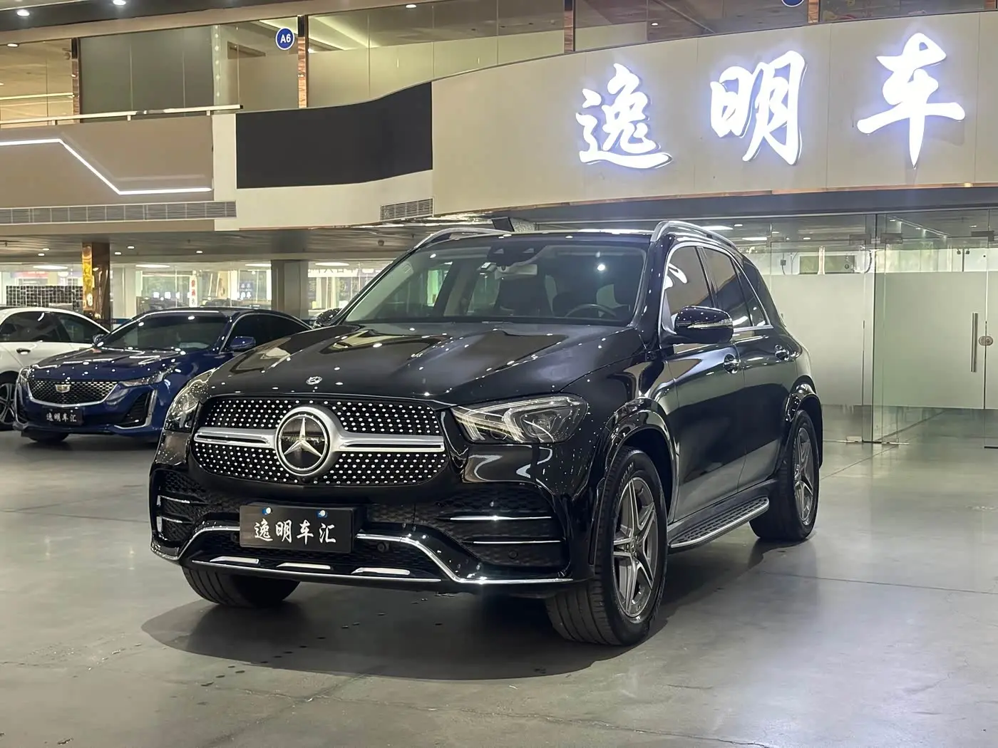 Mercedes-Benz GLE 2019 — Фото 1/15