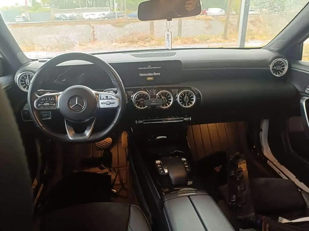 Mercedes-Benz A-Class 2023 — Фото 8/11
