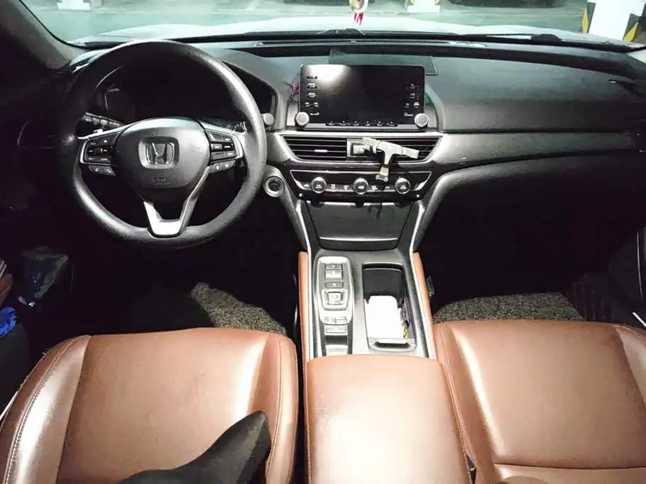 Honda Inspire 2020 — Фото 12/16