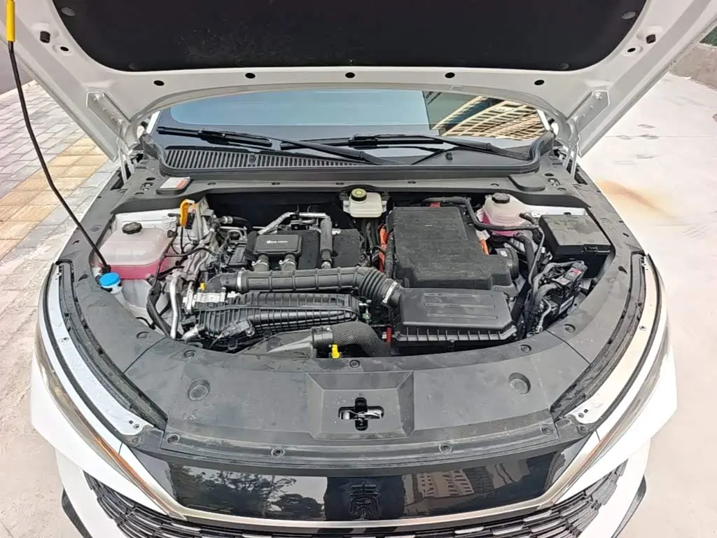 BYD Qin L 2025 — Photo 20/20