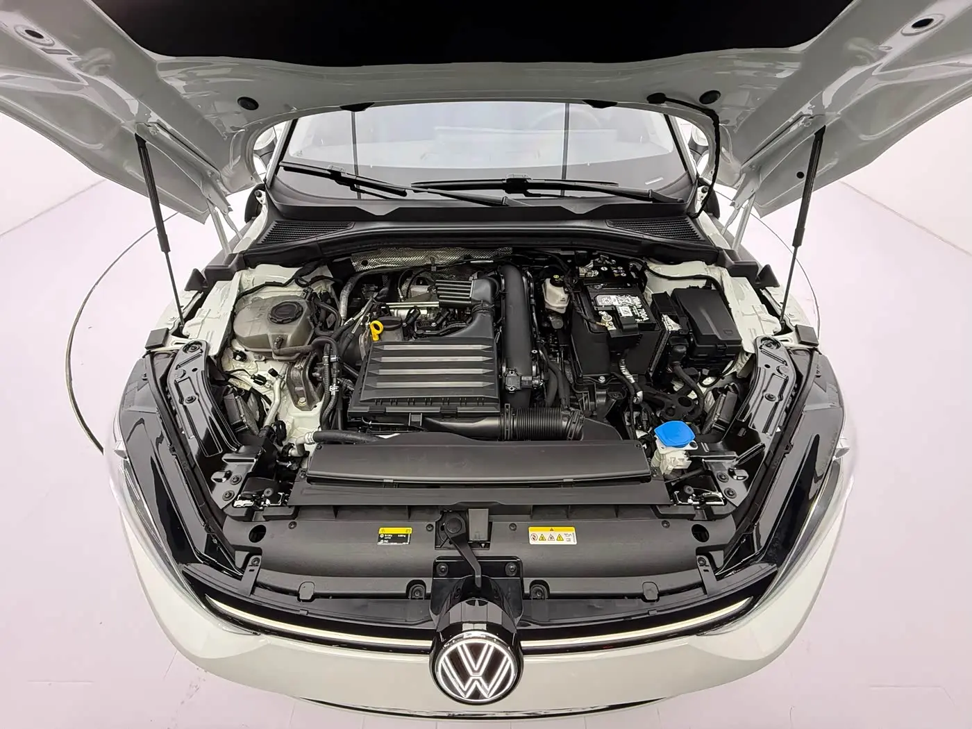 Volkswagen Lamando 2023 — Photo 8/20