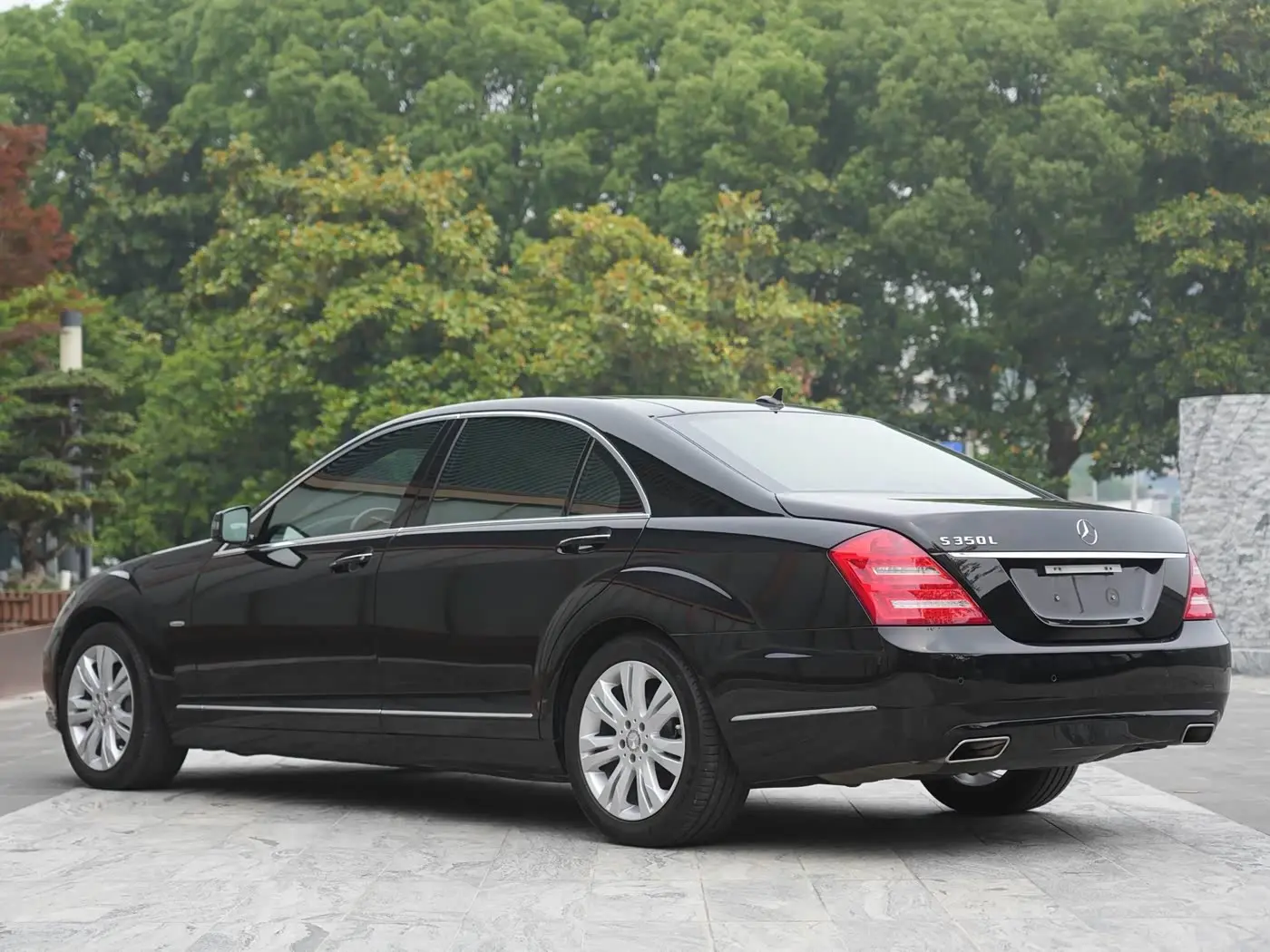Mercedes-Benz S-Class 2012 — Photo 13/20