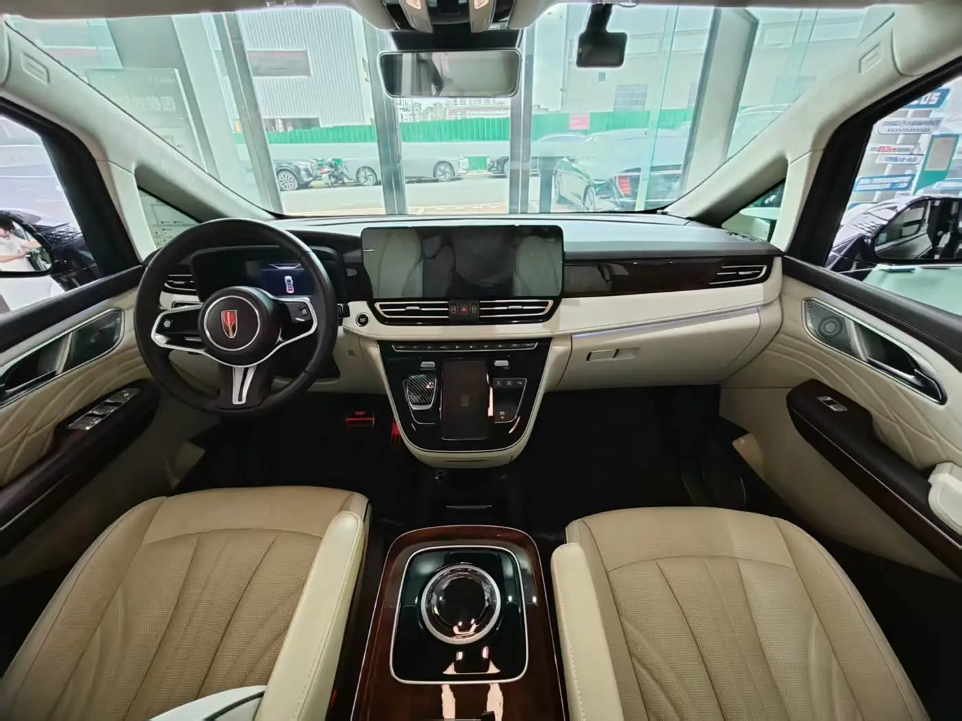 Hongqi HQ9 2022 — Şəkil 4/20