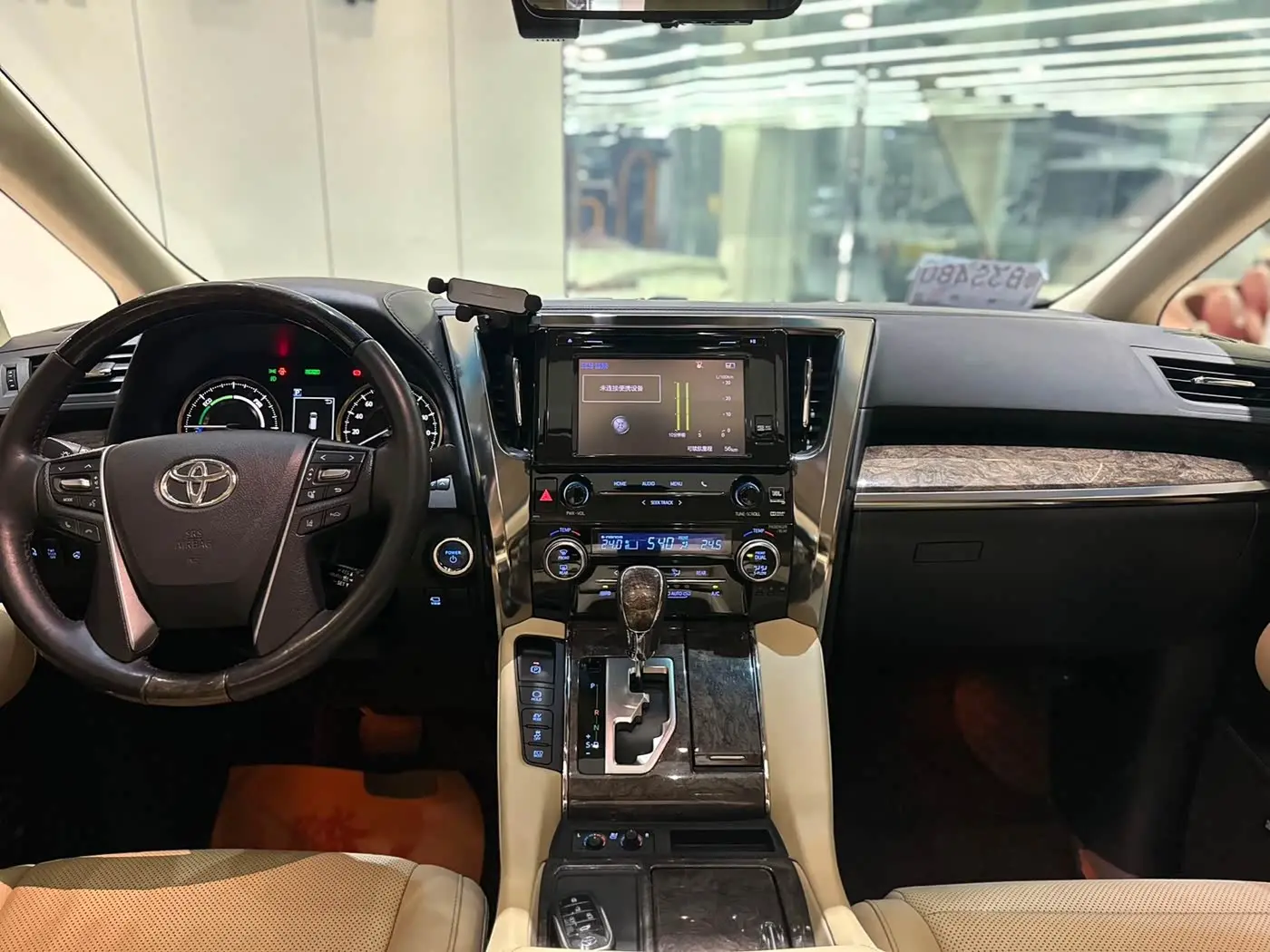 Toyota Vellfire 2020 — Фото 4/14