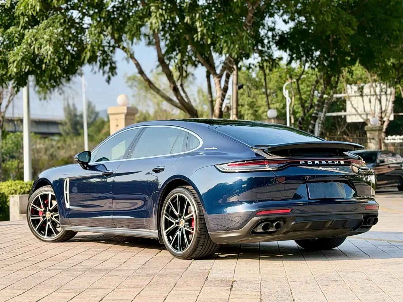 Porsche Panamera 2022 — Фото 10/13