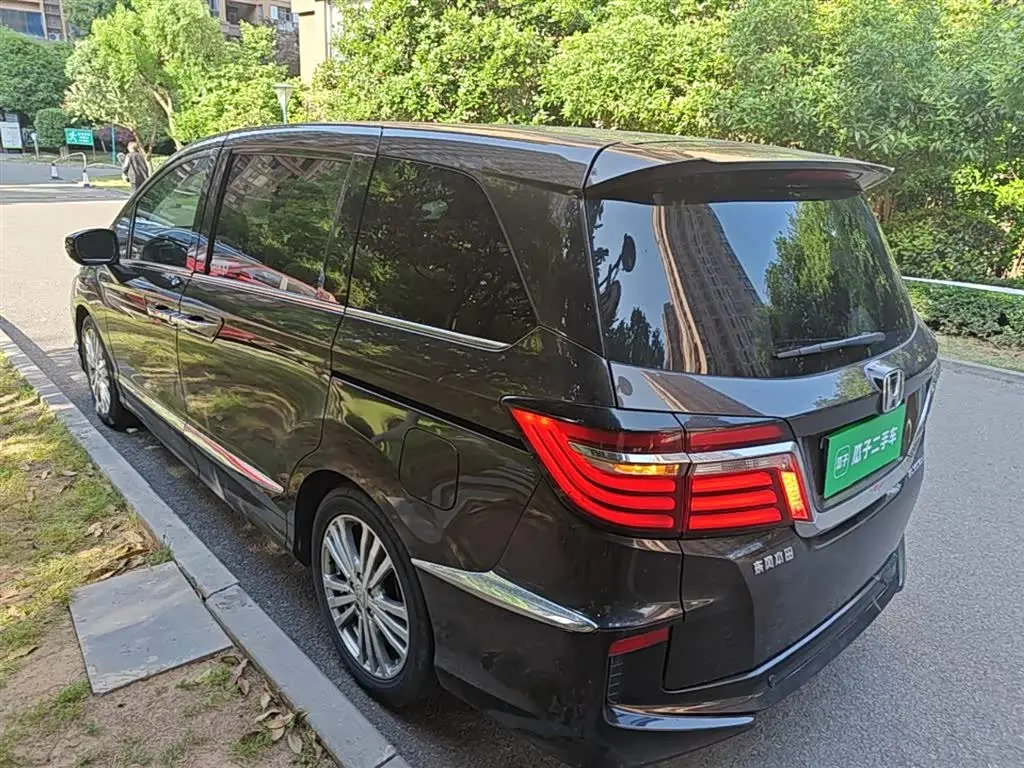 Honda Elysion 2019 — Şəkil 5/20