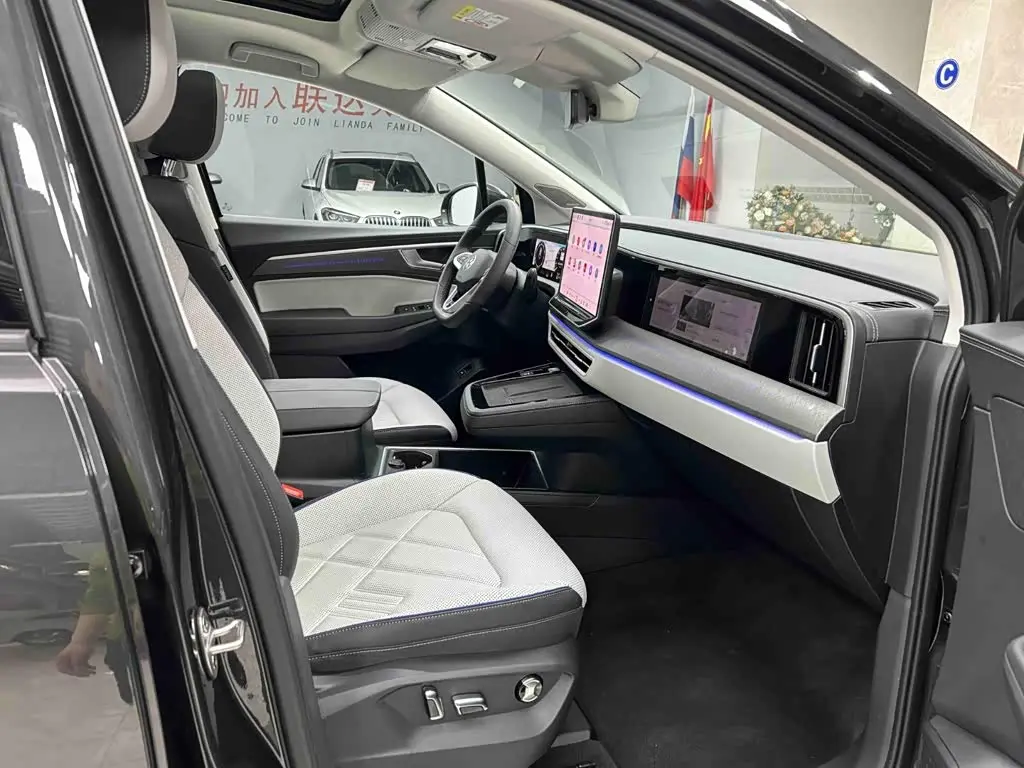 Volkswagen Talagon 2025 — Photo 20/20