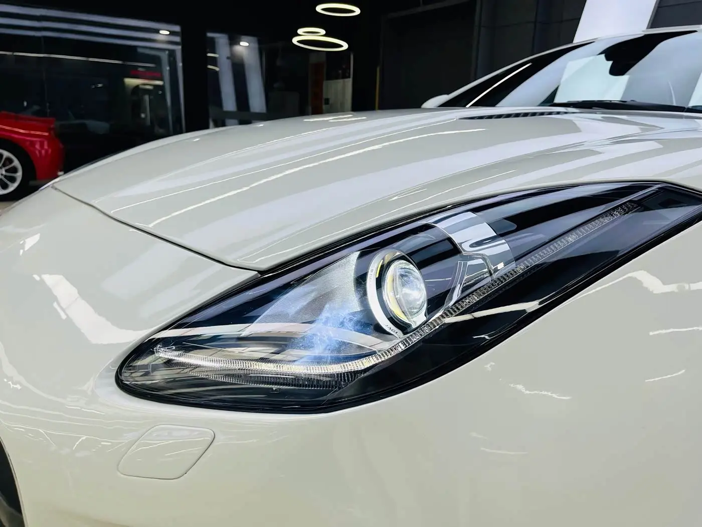 Jaguar F-TYPE 2013 — Photo 16/19