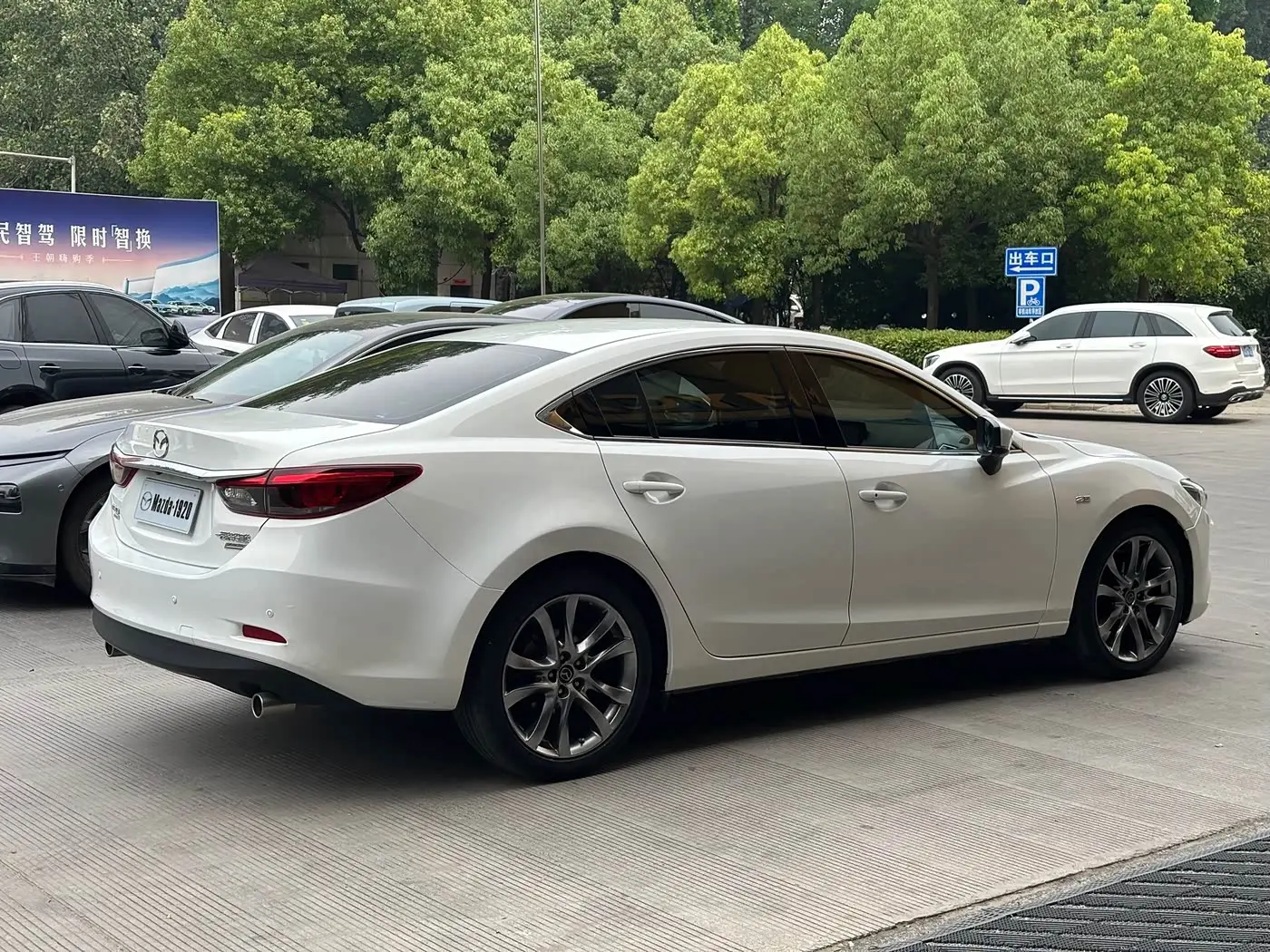 Mazda Atenza 2019 — ფოტო 6/20