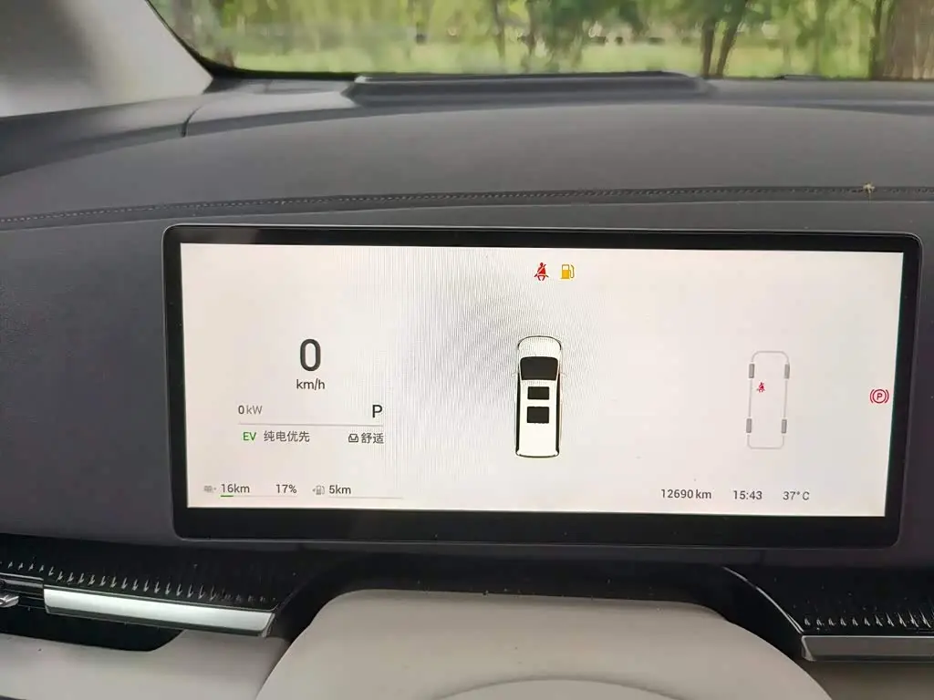 Voyah Auto Voyah Dreamer 2024 — ფოტო 8/19