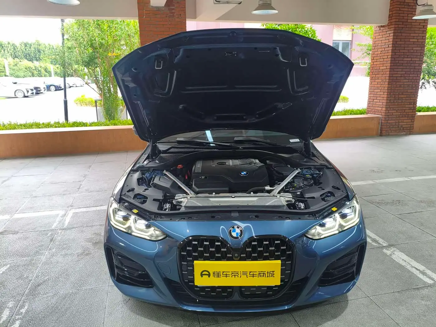 BMW 4 Series 2021 — Photo 18/19