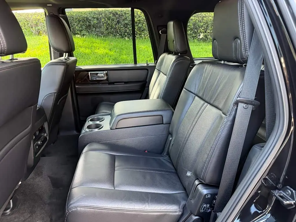 Lincoln Navigator 2018 — Фото 12/14