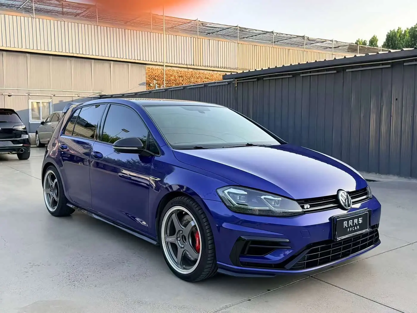 Volkswagen Golf 2019 — Photo 2/12