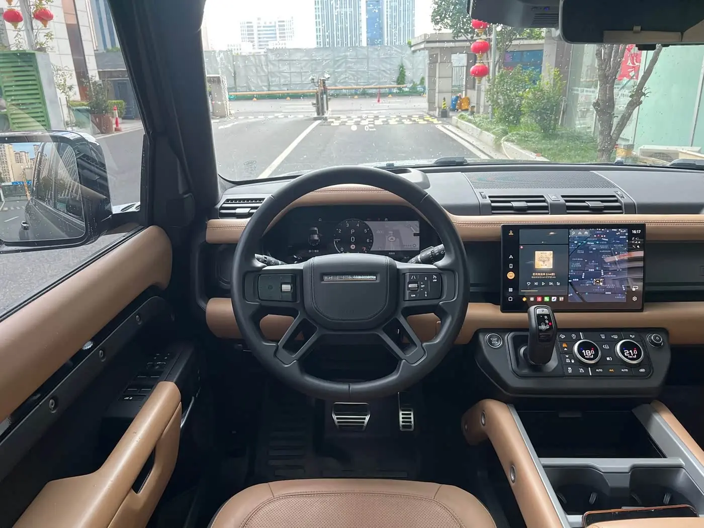 Land Rover Defender 2025 — Şəkil 9/17