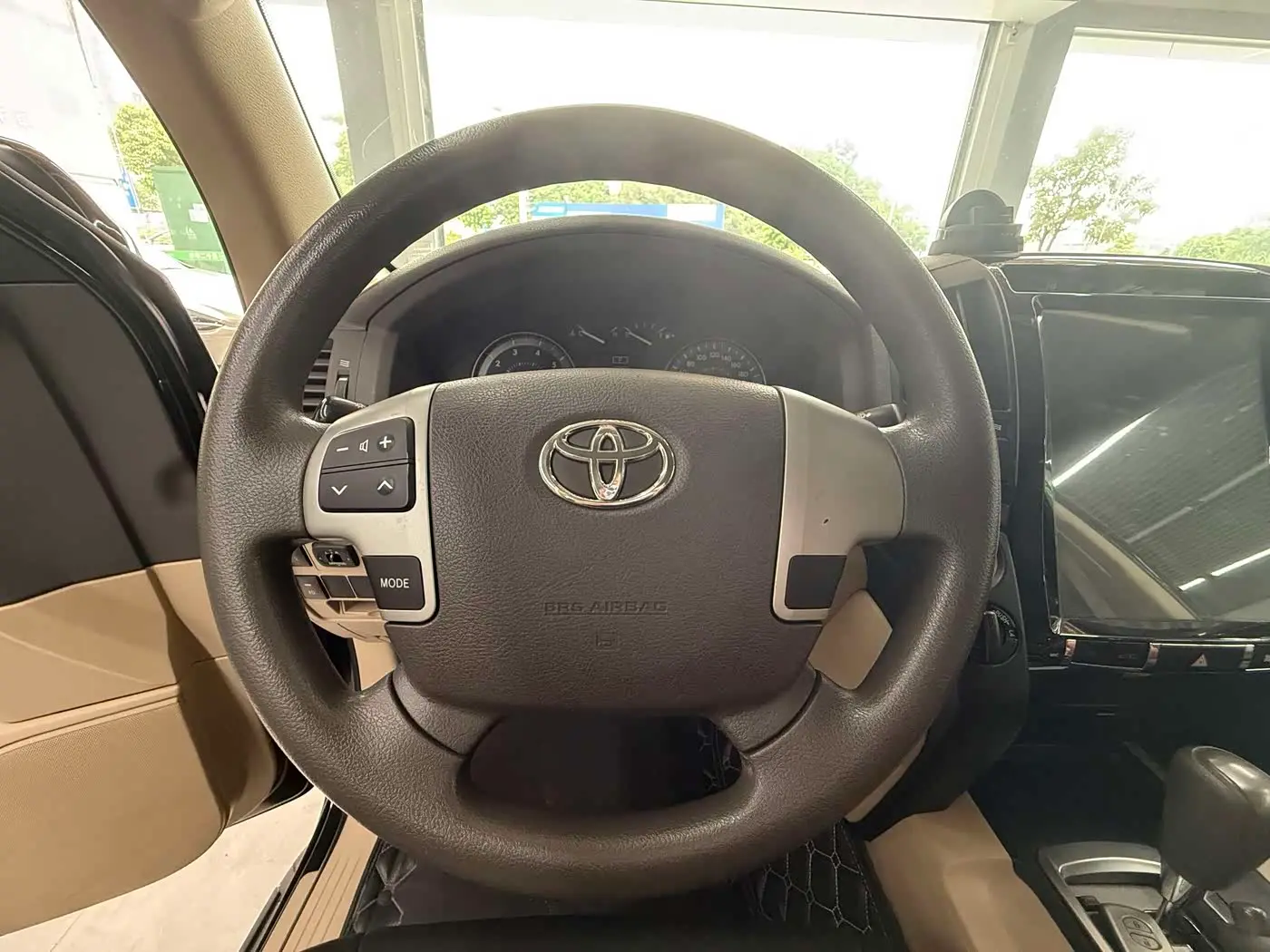 Toyota Land Cruiser 2014 — Фото 7/16