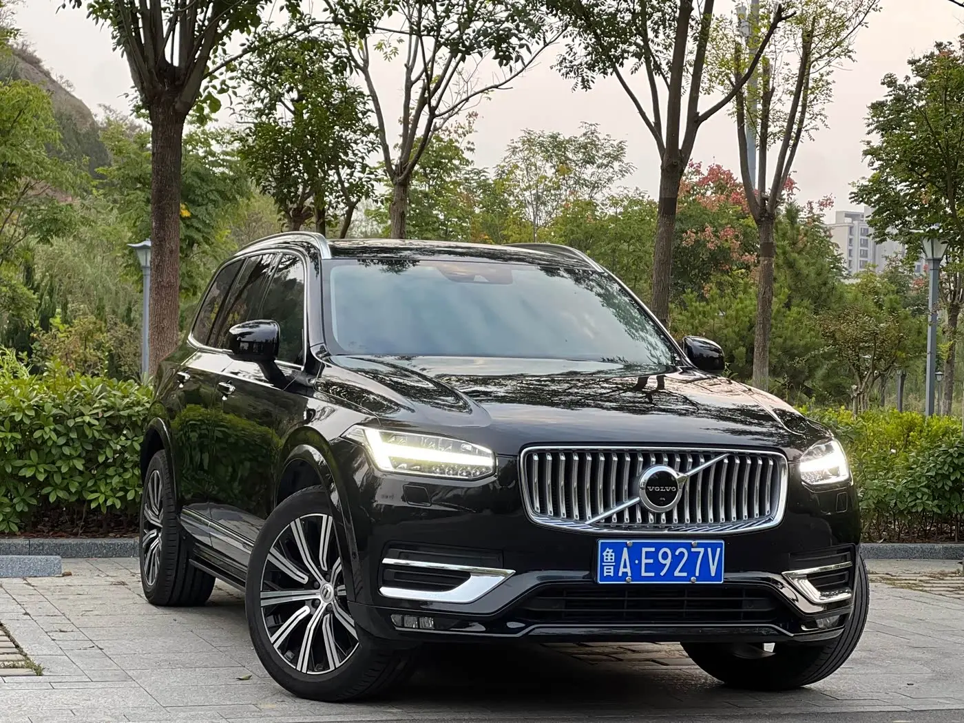 Volvo XC90 2020 — ფოტო 3/9