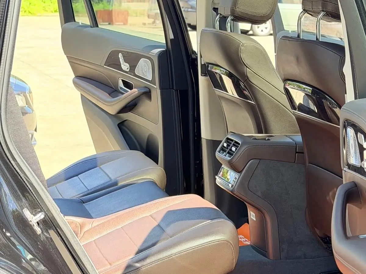 Mercedes-Benz GLS 2020 — Şəkil 8/12