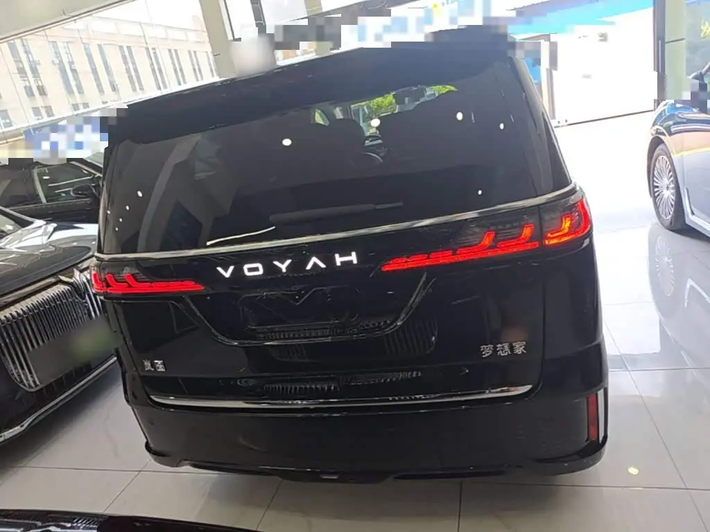 Voyah Auto Voyah Dreamer 2025 — Photo 6/20