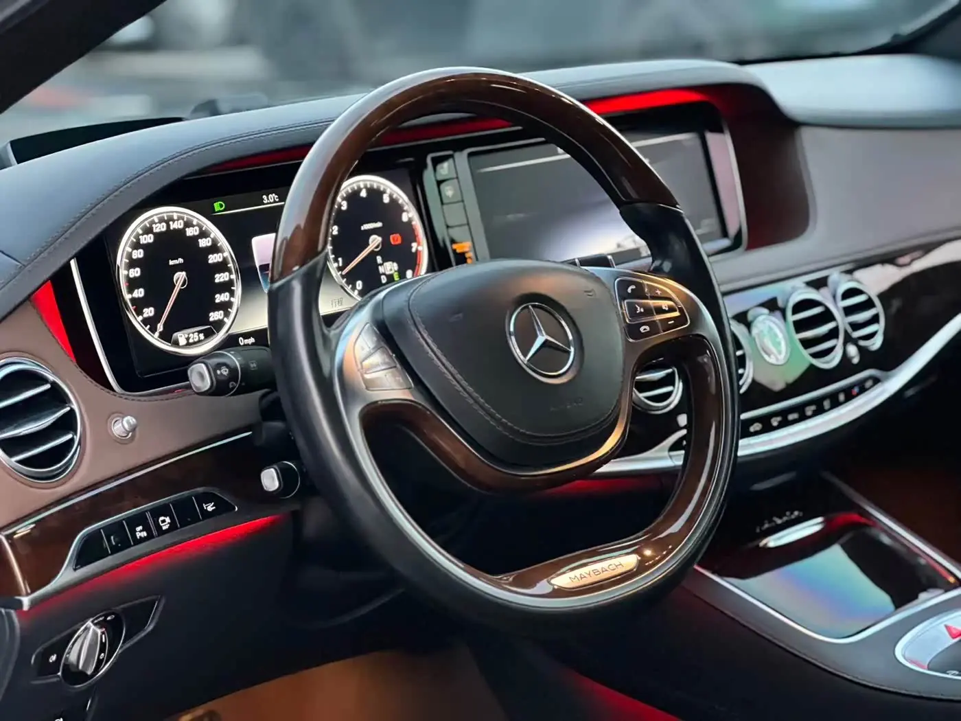 Mercedes-Benz Maybach S-Class 2017 — Photo 5/11