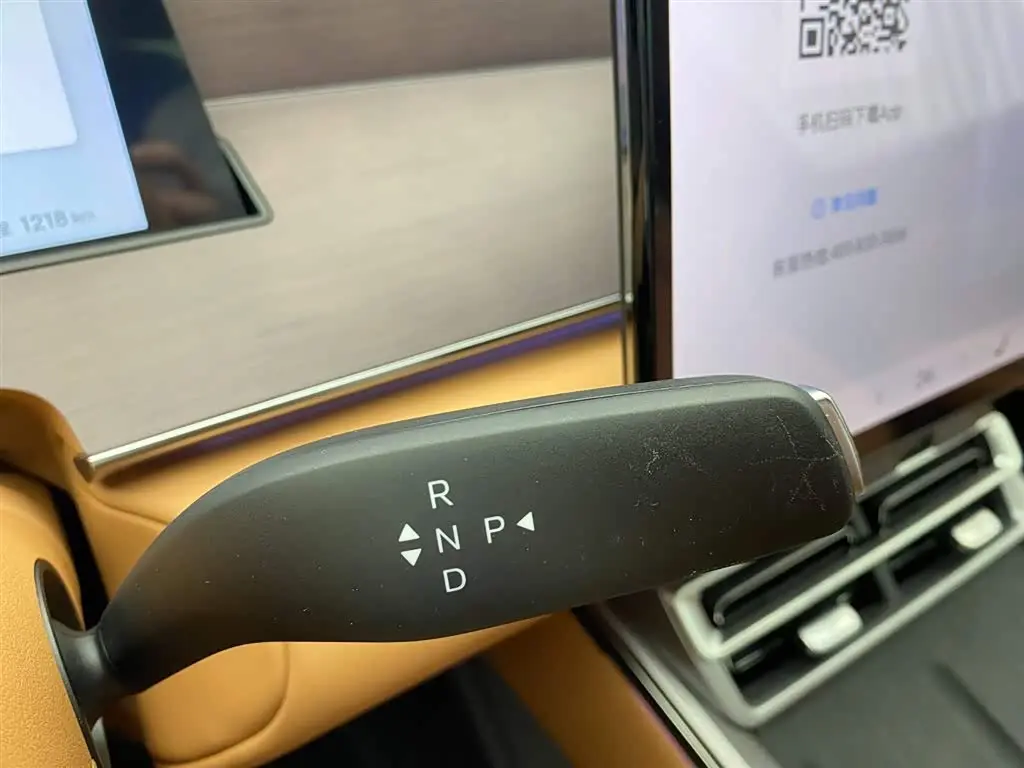 BYD Han L 2025 — Photo 17/20