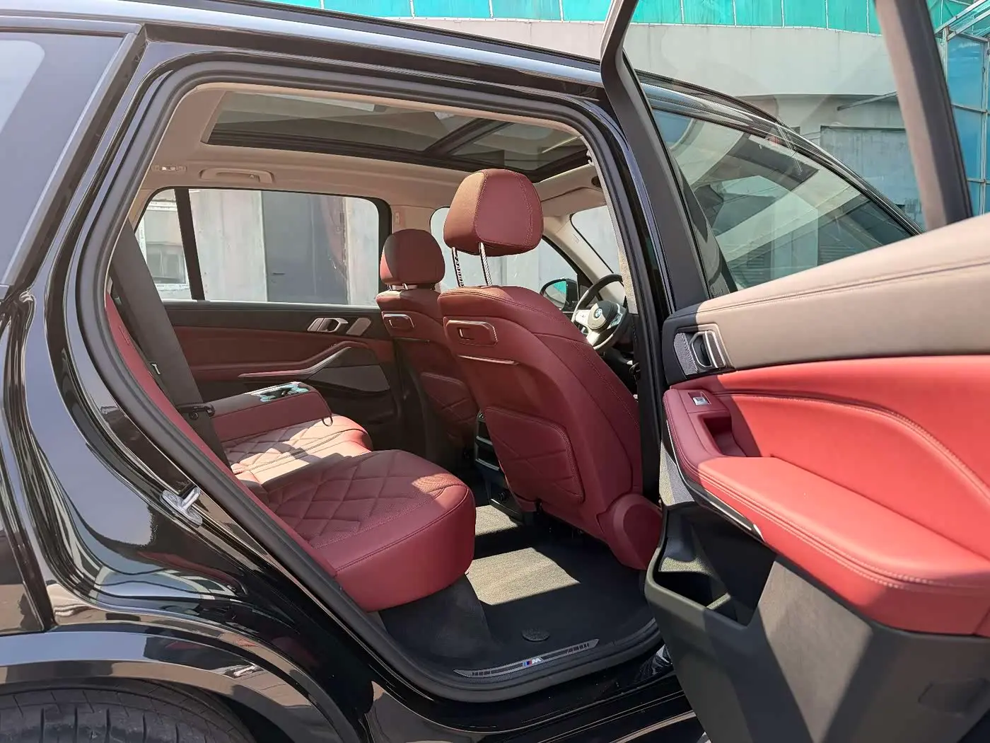 BMW X5 2025 — Photo 12/18
