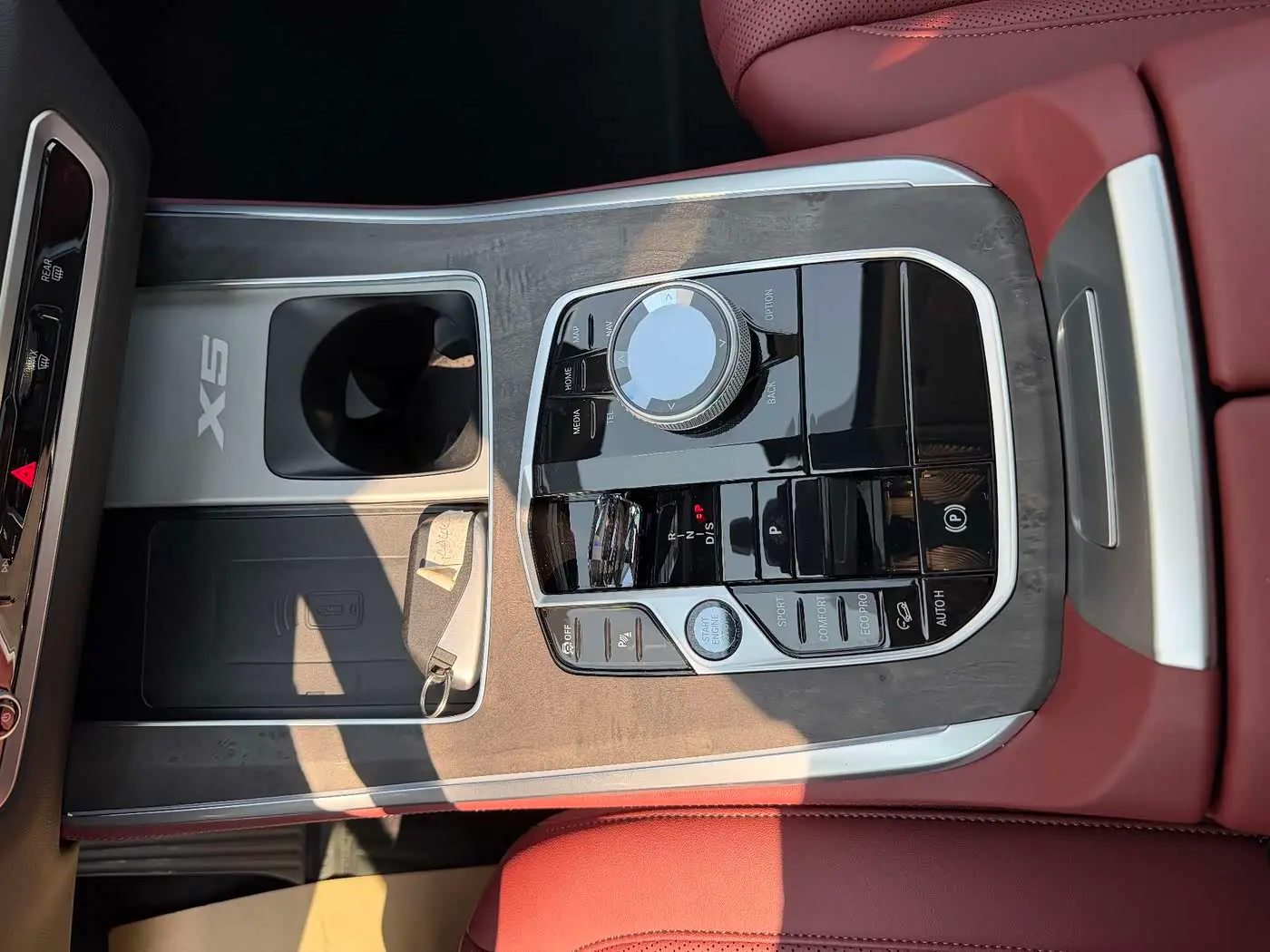 BMW X5 2025 — Photo 17/18
