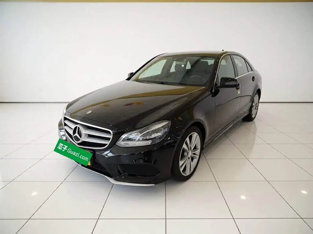 Mercedes-Benz E-Class 2015 — Фото 1/20