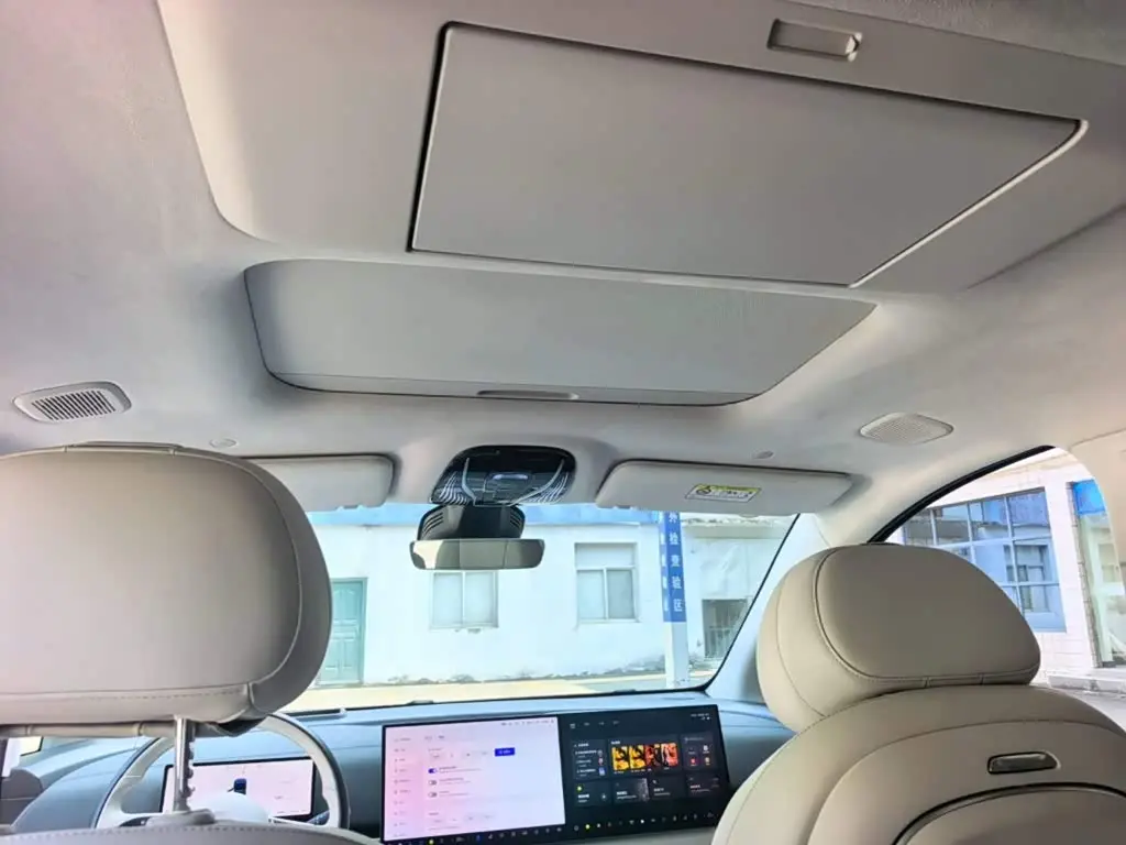Voyah Auto Voyah Dreamer 2025 — Photo 18/20