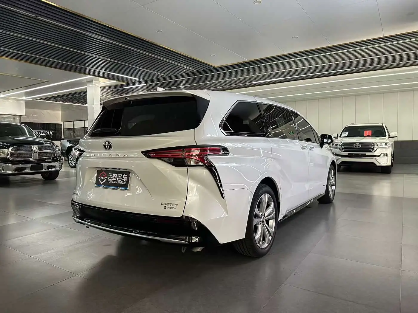 Toyota Sienna 2024 — Photo 9/9