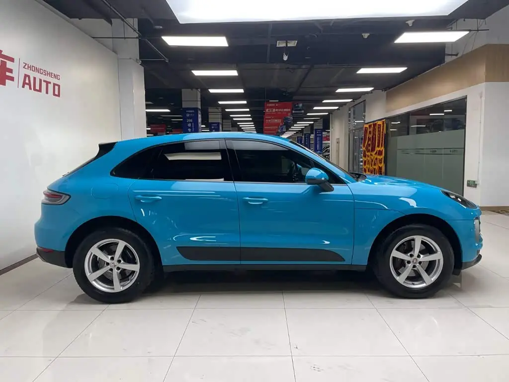 Porsche Macan 2020 — Фото 3/20