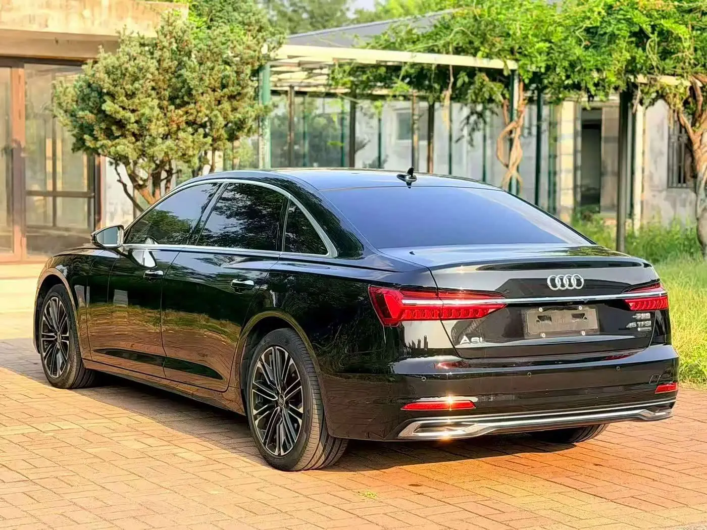 Audi A6L 2022 — Şəkil 7/9
