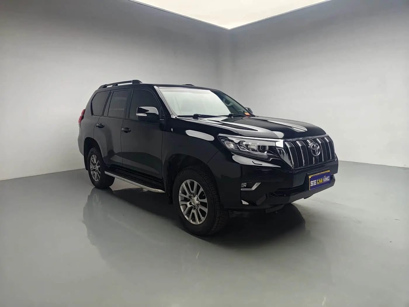Toyota Prado 2018 — Photo 3/17
