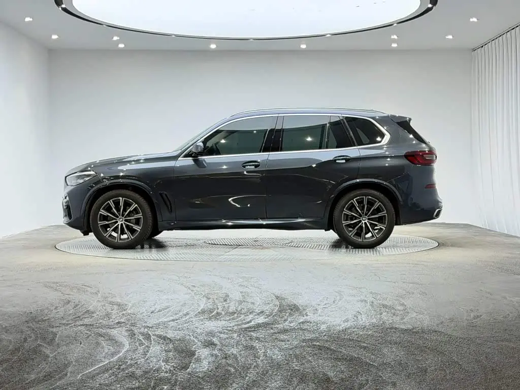 BMW X5 2020 — Photo 4/16